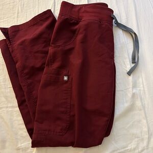 Figs SP burgundy set